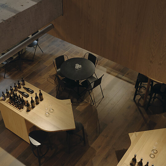 Interior photograph of Handpicked Wines Melbourne by Tom Ross
