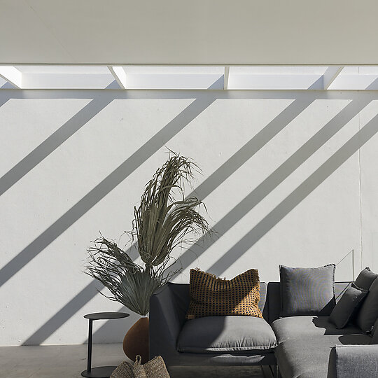 Interior photograph of Kingswood Residence by Caroline Cameron