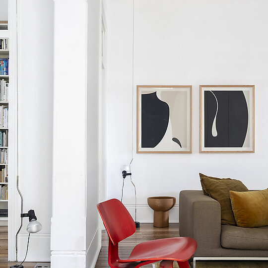 Interior photograph of Elià House by Chris Warnes