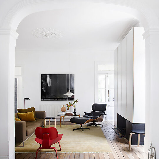 Interior photograph of Elià House by Chris Warnes