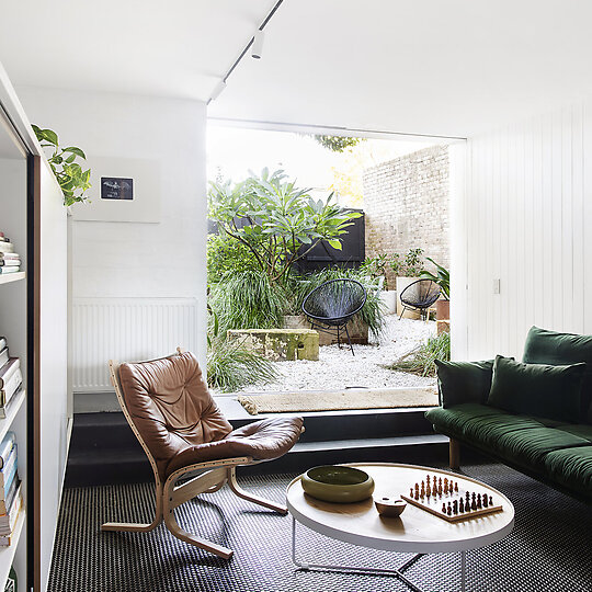 Interior photograph of Elià House by Chris Warnes