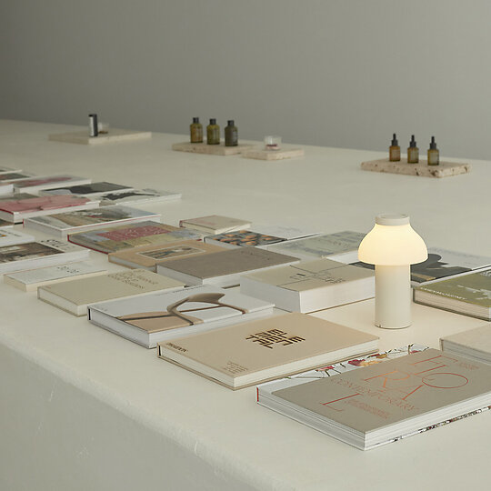 Interior photograph of Adytum Library by Traianos Pakioufakis