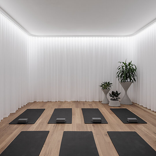 Interior photograph of The Commons South Yarra by Tatjana Plitt