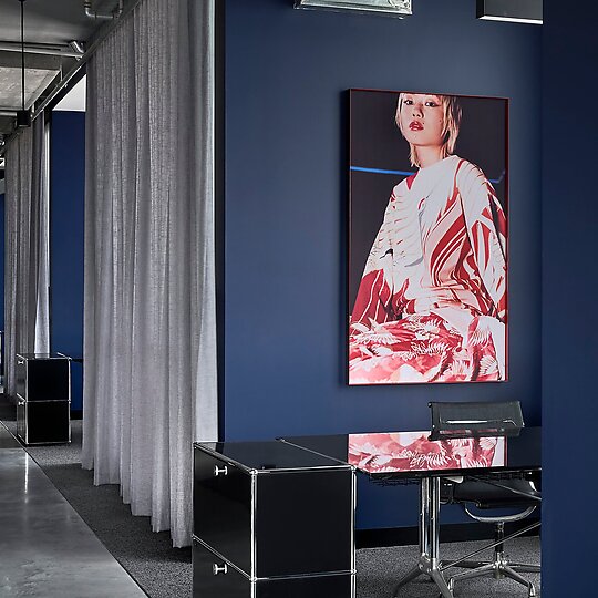 Interior photograph of Hugo Boss by Peter Clarke
