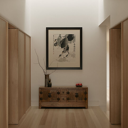 Interior photograph of Courtyard House by Tom Ross