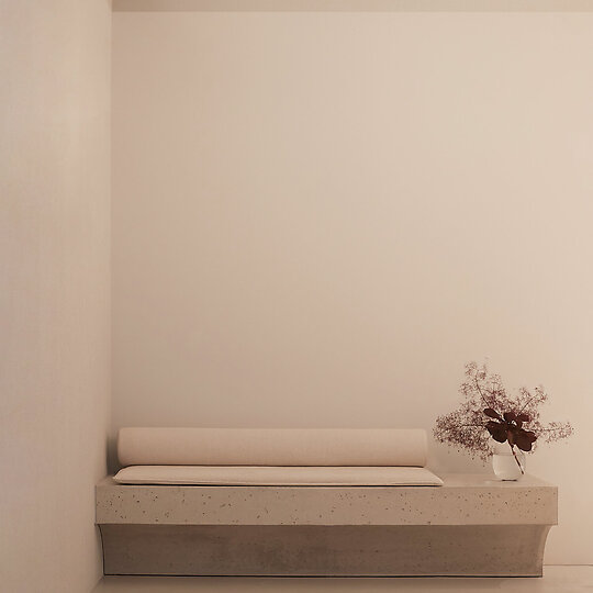 Interior photograph of Adytum by T Pakioufakis