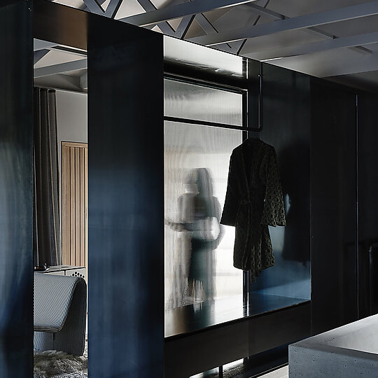 Interior photograph of BASSANO by Derek Swalwell