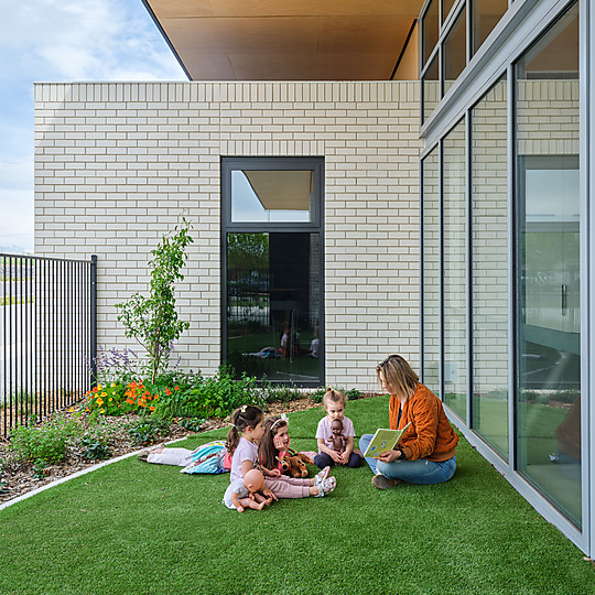 Interior photograph of Burgmann Anglican School - Early Learning Centre by Anne Stroud
