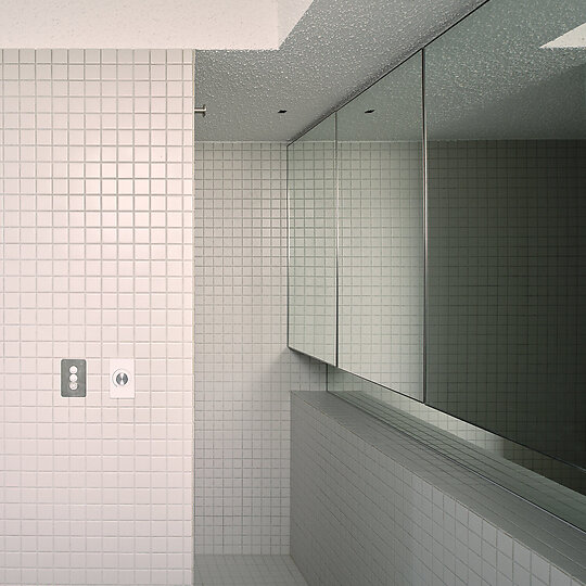 Interior photograph of Oxlade by David Chatfield