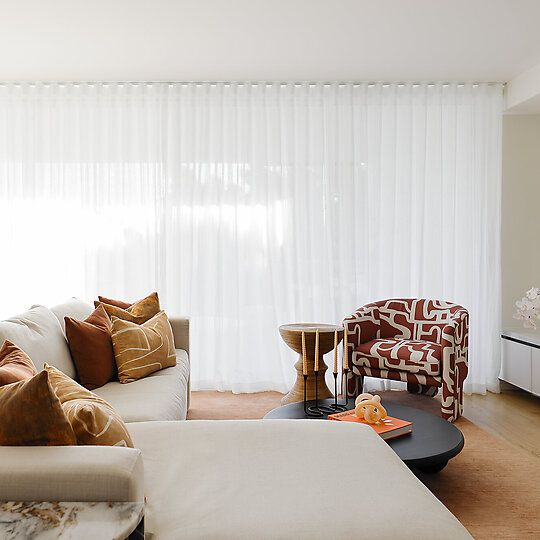 Interior photograph of Highgate Hill Residence by Brock Beazley