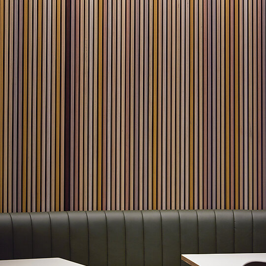 Interior photograph of The Grosvenor Business Lounge by Toby Peet