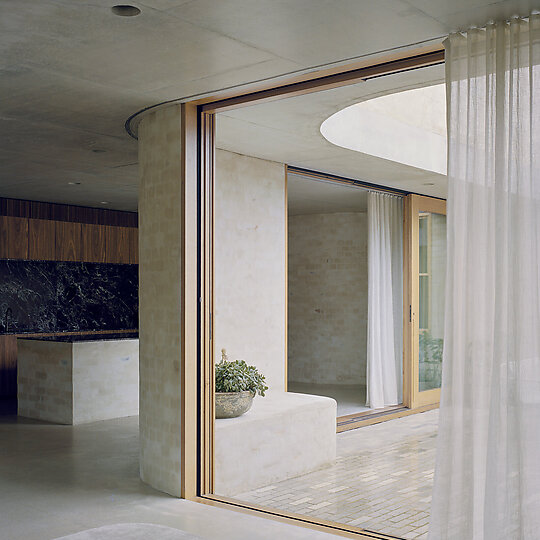 Interior photograph of Mary Street House by Rory Gardiner