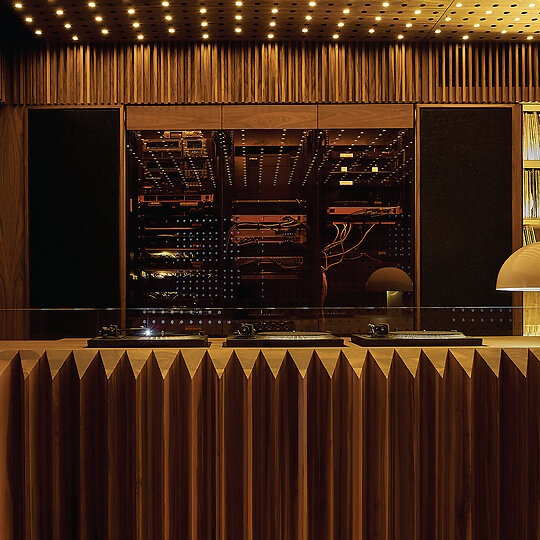 Interior photograph of Music Room by Earl Carter