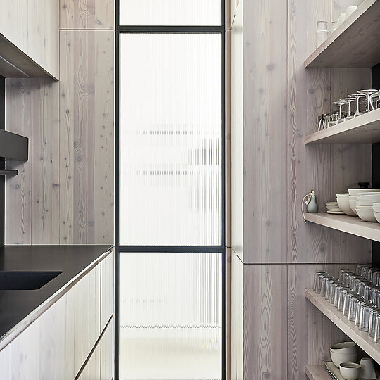 Interior photograph of OLD OAKS by PABLO VEIGA