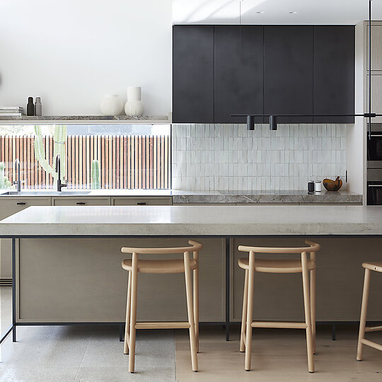 Interior photograph of Taylors Bay Residence by Jen Wilding Photography