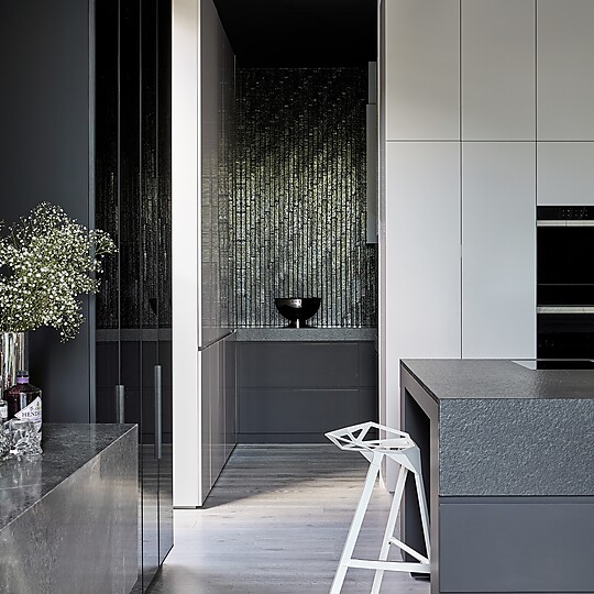 Interior photograph of Moonee Ponds Residence by Dave Kulesza