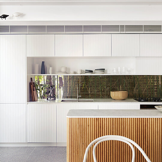 Interior photograph of Elià House by Chris Warnes